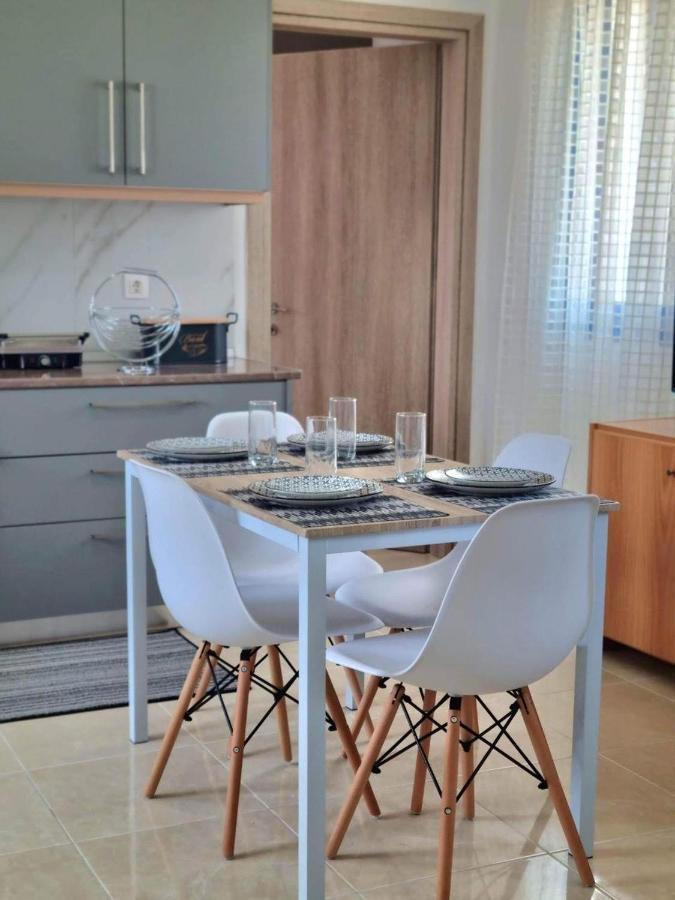Dionysia Apartments Livadia  Eksteriør bilde